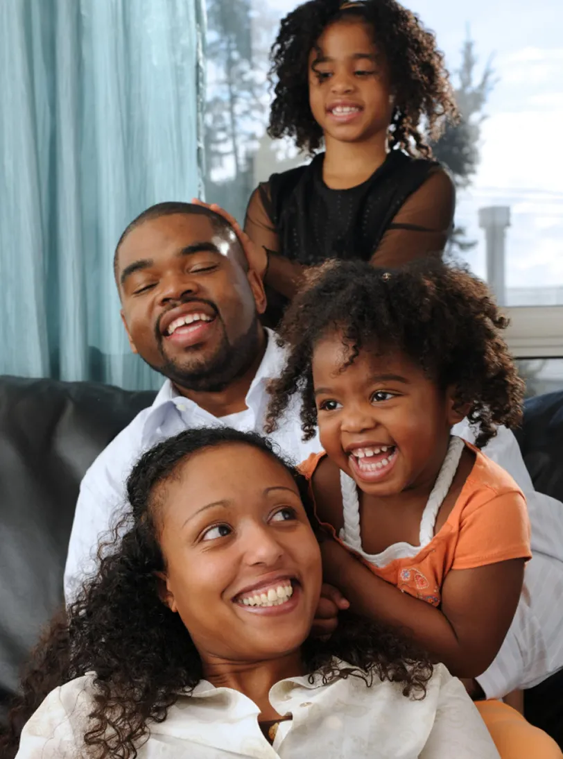 HAPPY-FAMILY-img